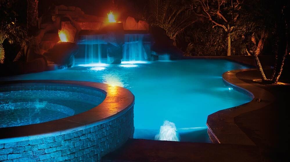 LED Pool Lights | Green Clean Energy